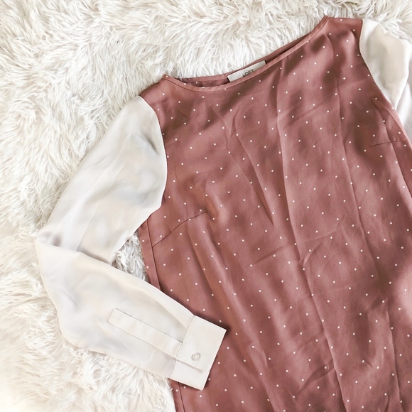 LOFT Tops - LOFT cream+rose polkadot boatneck lightweight top